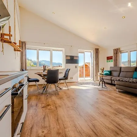 Semesterbostad With 2 Bedrooms *