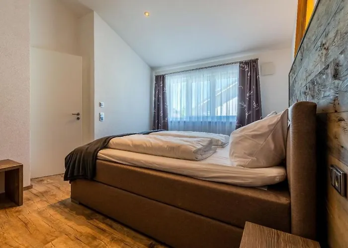 With 2 Bedrooms *
